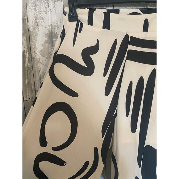 Aikha abstract black and white wide leg pants L - Picture 2 of 6